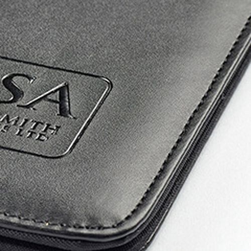 Conférencier zippé A4 en simili Clapham