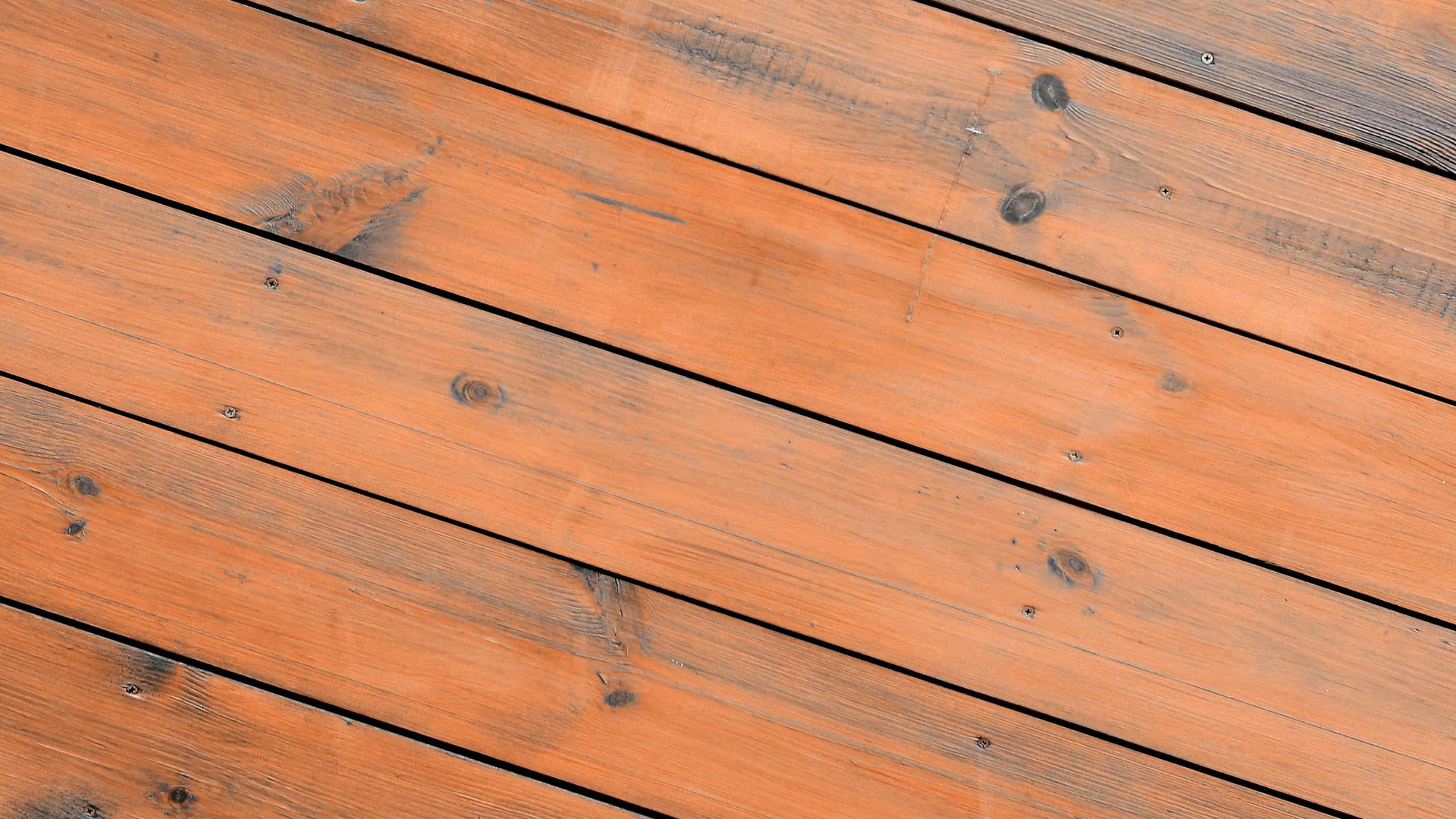 What is the Secret to Making Deck Staining Last