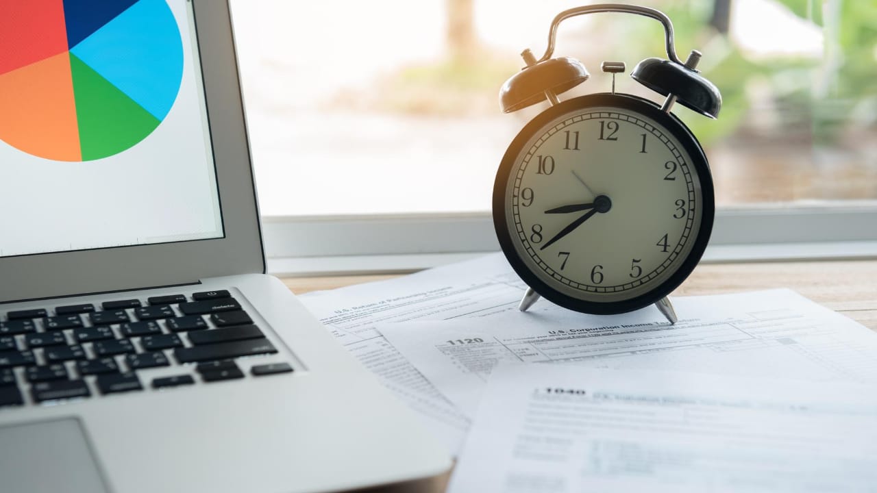 Can I charge someone to do their taxes?