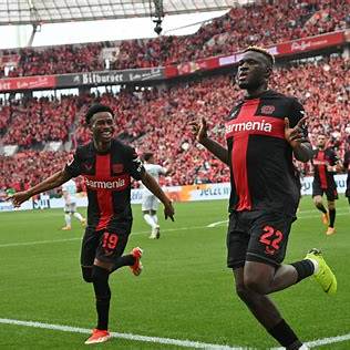 不来梅 3–3 勒沃库森：少打一人神级逆转，补时 94 分绝平 - 图片1