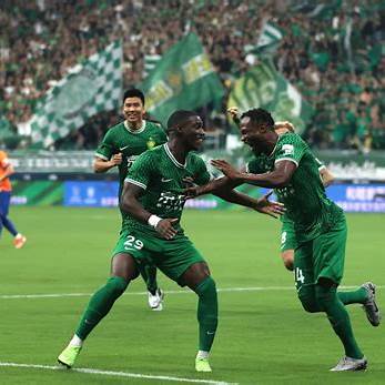 山东泰山 6–0 北京国安：齐鲁德比式的“屠分”，豪取关键大胜 - 图片1