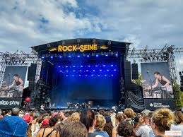 摇滚塞纳 2025（Rock en Seine）在圣克卢国家公园（Saint-Cloud，上塞纳省）全面升级绿色供能：法国电力配网公司 Enedis以20kV 中压（HTA）“即插即用”配电柜为现场供 - 图片2