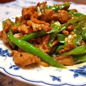 十分钟小厨｜小炒肉（湖南辣椒炒肉）：大火一开，米饭不够配 - 图片1