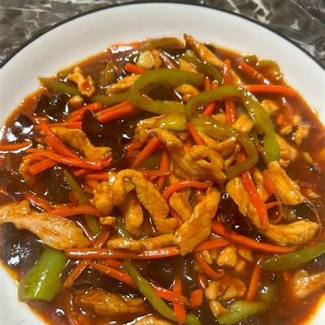 十分钟小厨｜鱼香肉丝：酸甜咸辣一口到位，米饭自动多半碗 - 图片2