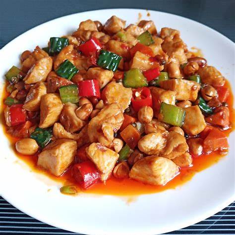 十分钟小厨｜宫保鸡丁（快手家常版）：酱香酸甜麻辣，花生脆到位 - 图片2