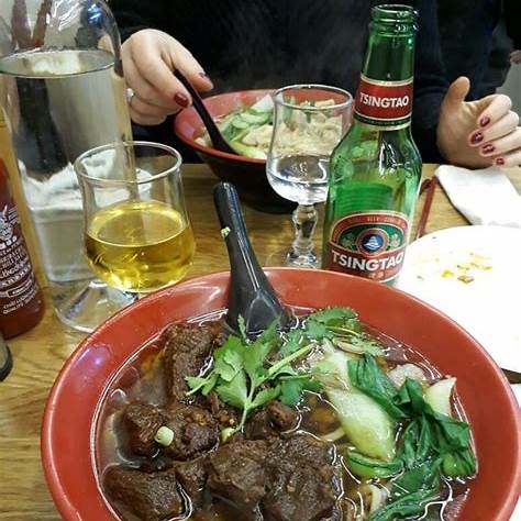 勺筷之间｜Happy Nouilles（快乐面馆）  手工拉面＋牛肉汤，10–20€ 就能收获的“快而稳”碳水 - 图片1