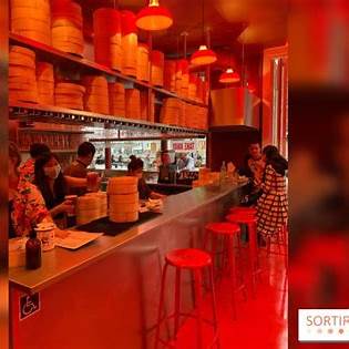 勺筷之间｜Gros Bao（Canal Saint-Martin）测评  红房子里的大份快乐，人均 16–35€ 怎么点最稳？ - 图片1