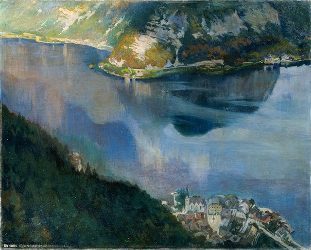 Hallstätter See by Richard Harlfinger