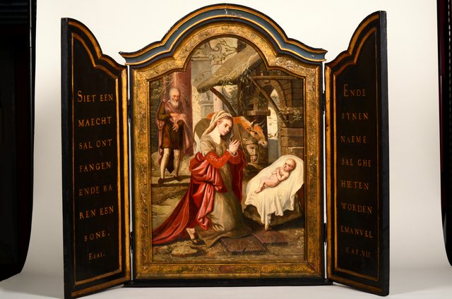 Houten triptiek met 'De geboorte van Christus' by Pieter Aertsen