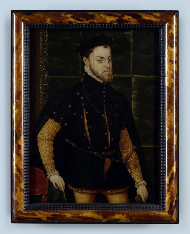 Portret " Filips II van Spanje" op hout, werkplaats van Hans Eworth, circa 1560 by Hans Eworth