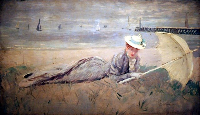 Madame Helleu sur la plage de Deauville by Paul César Helleu