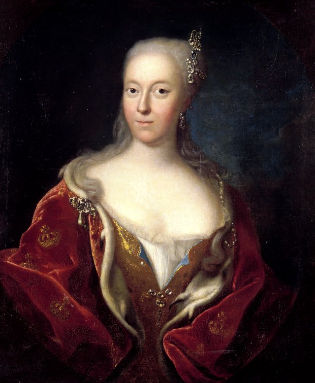 Anna Sophie von Reventlow, Königin von Dänemark by Johann Salomon Wahl