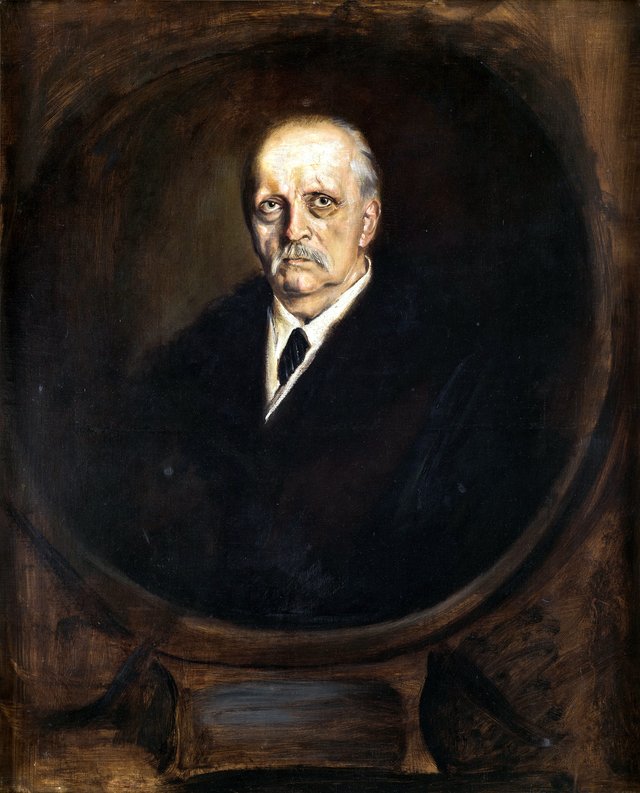Hermann von Helmholtz by Franz von Lenbach