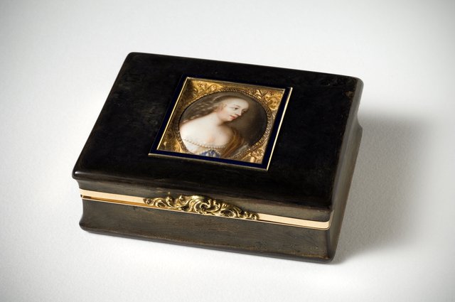 Caritas (Boit after Cignani) resp. Anne-Geneviève de Bourbon, Duchess de Longueville (Petitot) by Charles Boit