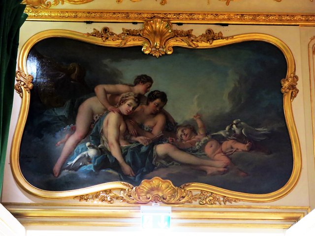 Vénus désarme l'Amour by François Boucher