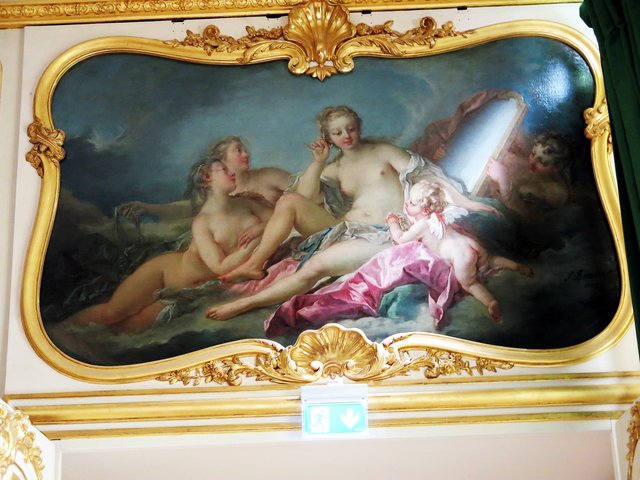 La toilette de Vénus by François Boucher