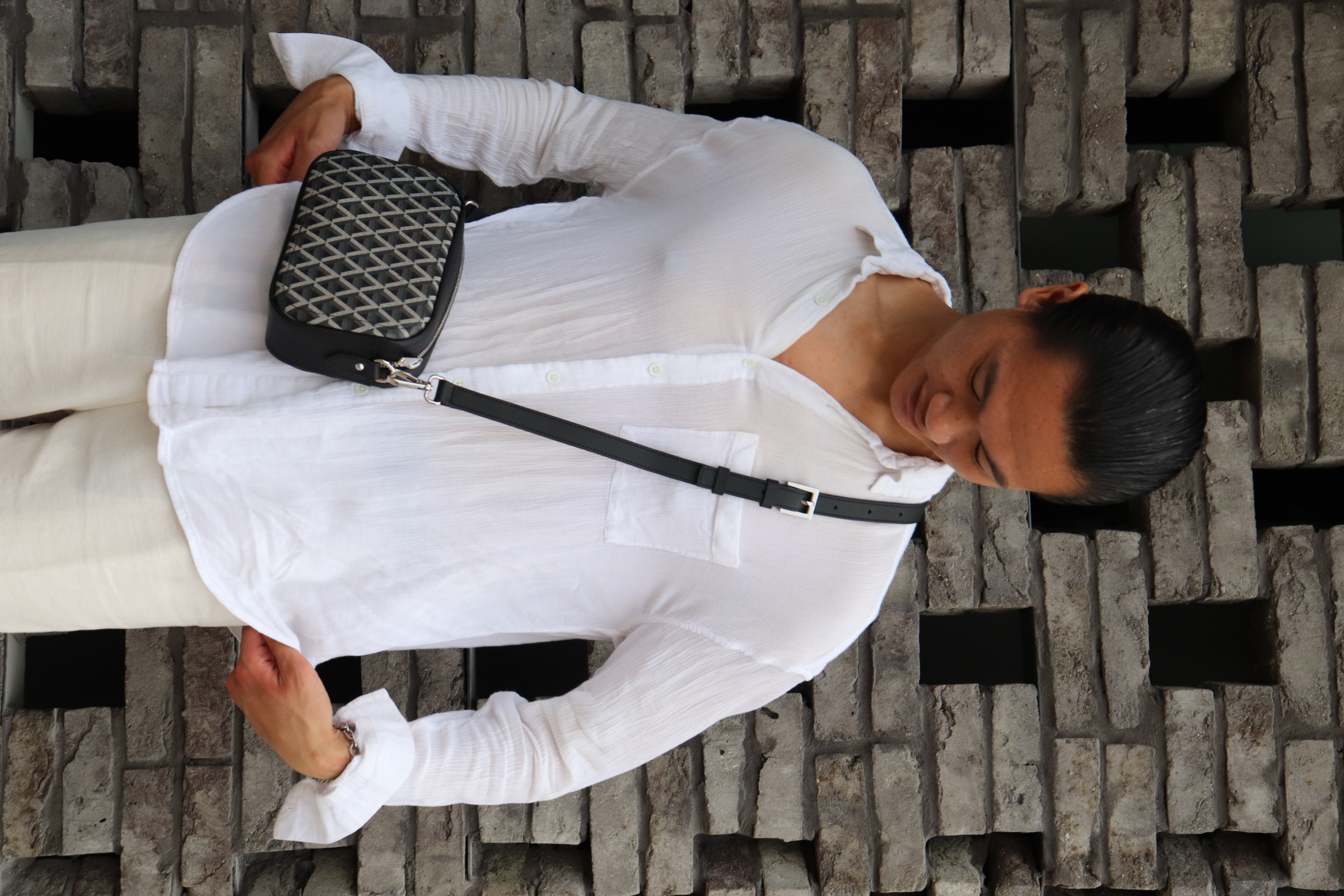 Julien Lancaster frame 3