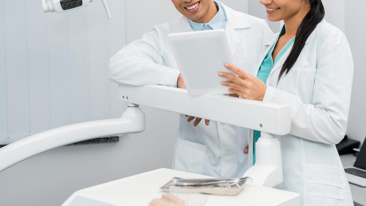 dentist laguna hills