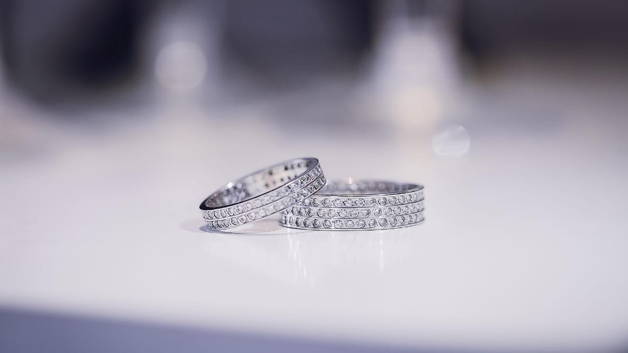 wo man verlobungsringe anprobieren kann