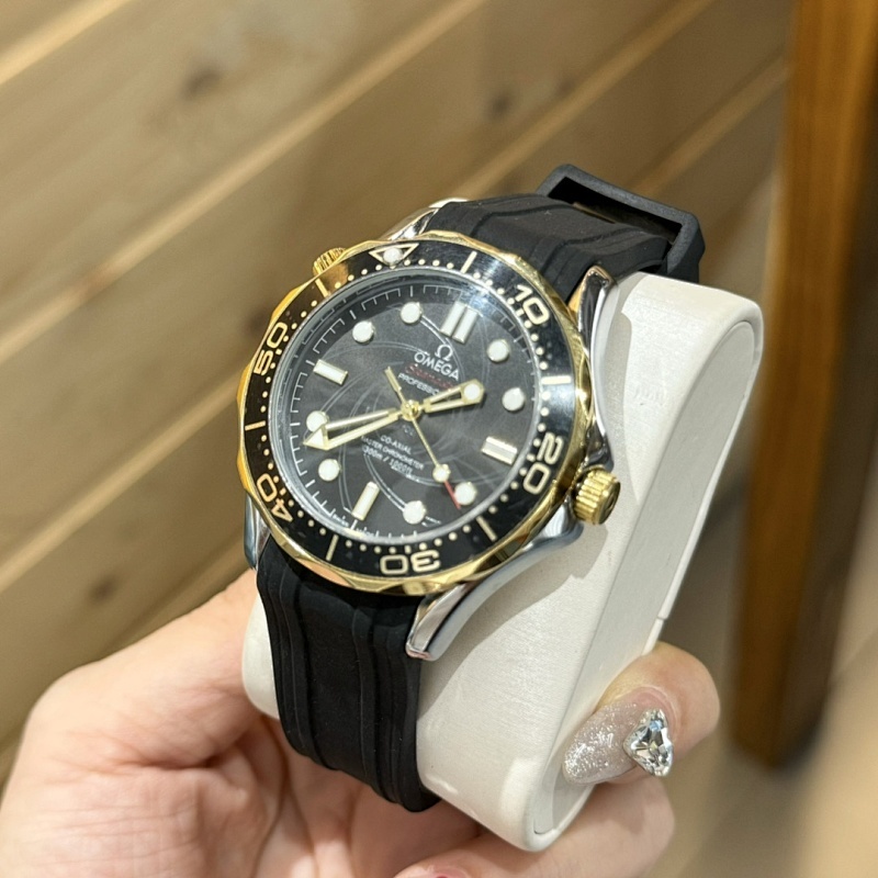 #OMEGA SEAMASTER300 300m 42 42mm ，