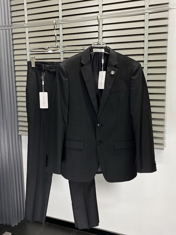 Suit - Item 22