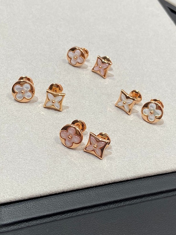 LV Jewelry - Item 88