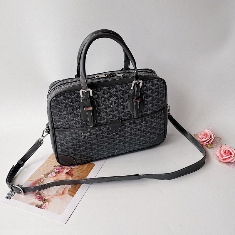 Briefcase - Item 415