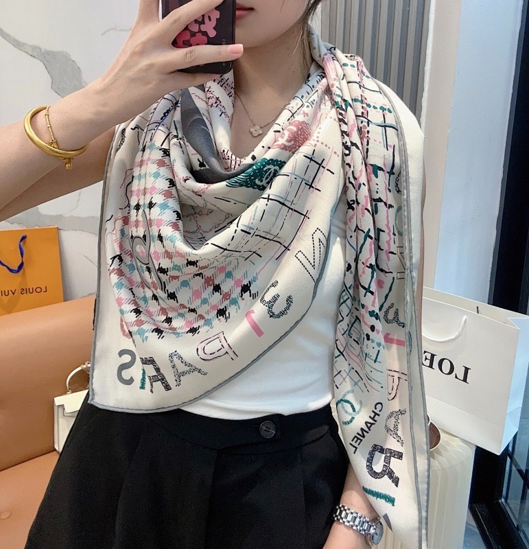 Scarf - Item 39