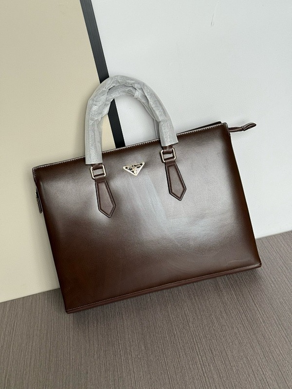 Briefcase - Item 334