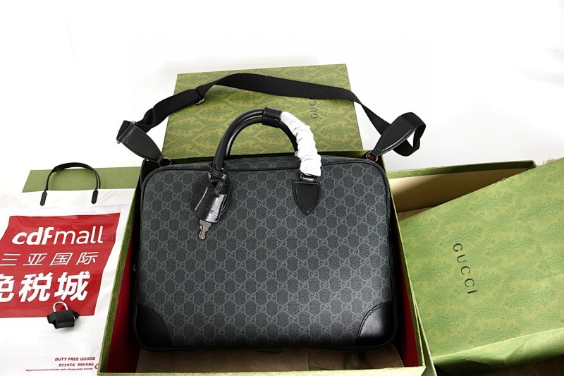 Briefcase - Item 419