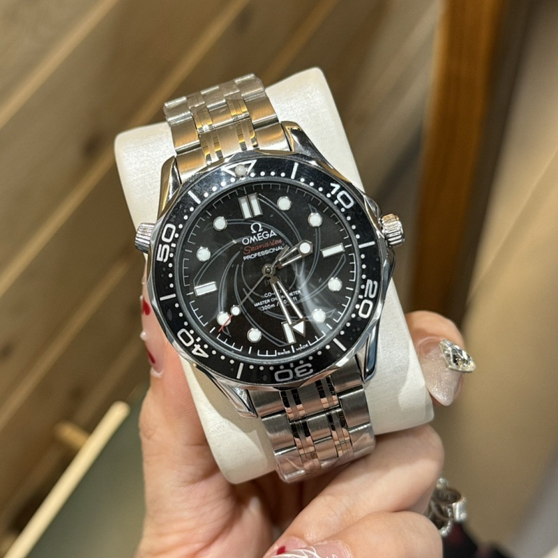 #OMEGA SEAMASTER 300 300m 42 42mm 、