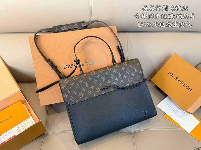 Briefcase - Item 212