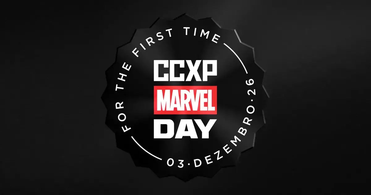Selo do Marvel Day na CCXP26, com a data 3 de dezembro e a frase For the First Time