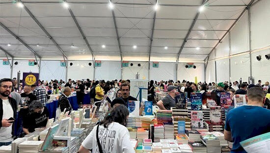 feira do livro unesp