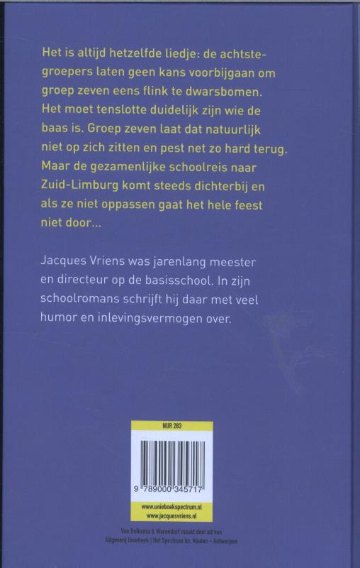 Achterkant van Gedonder met groep acht!