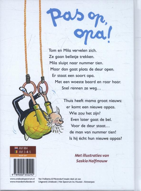 Achterkant van AVI M4