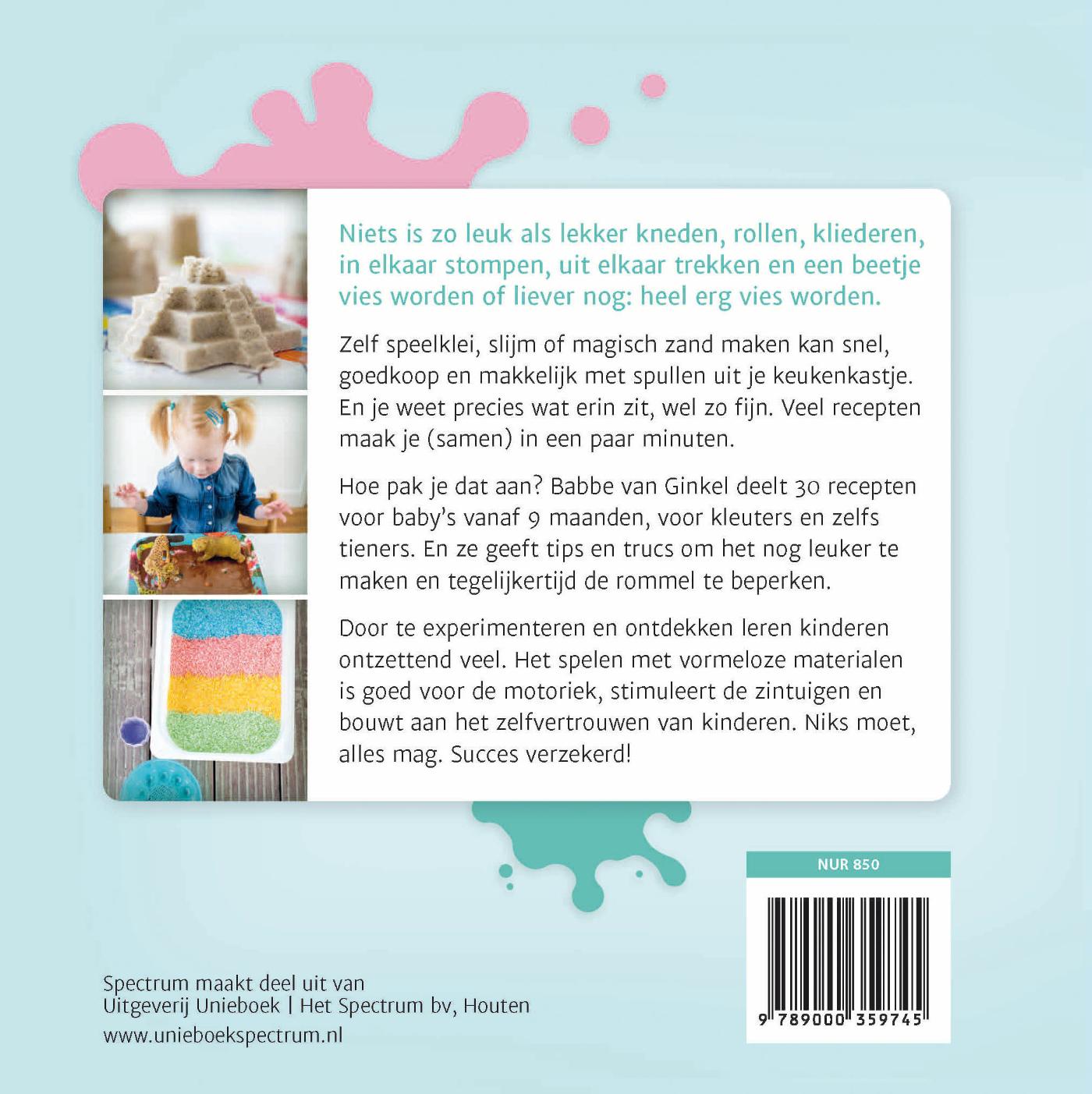 Achterkant van Kneed en Klieder