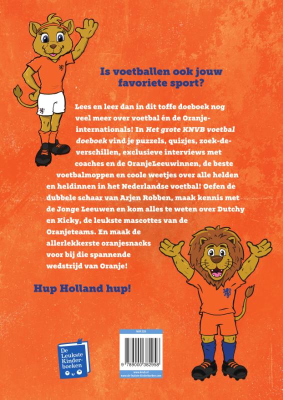 Achterkant van Het grote KNVB voetbal doeboek