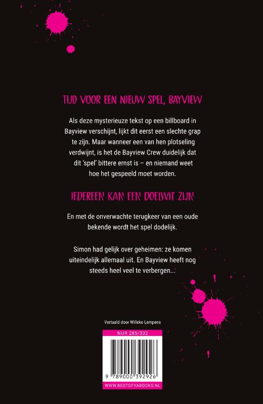 Achterkant van One of Us is Back