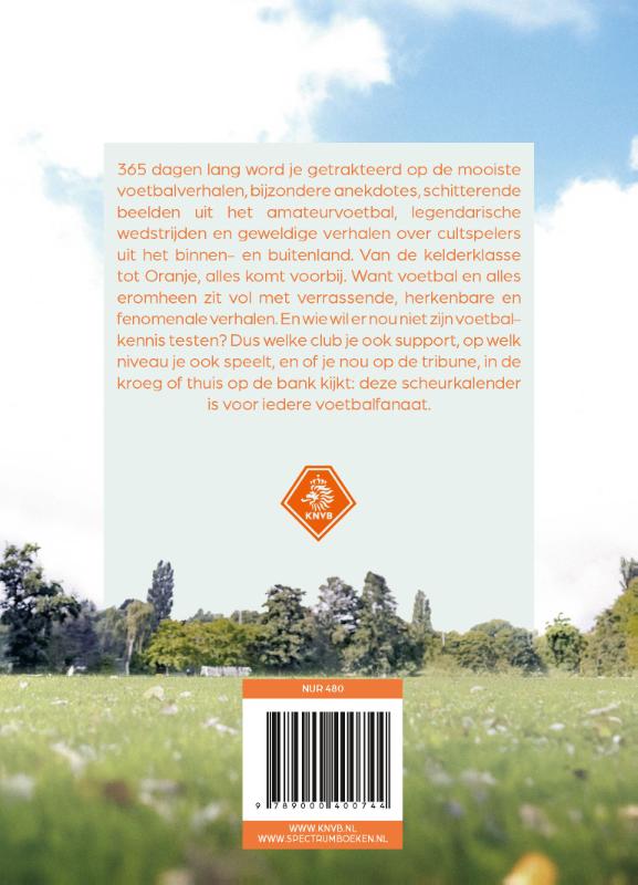 Achterkant van De officiële voetbal scheurkalender 2026