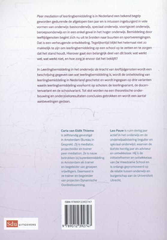 Achterkant van Leerlingbemiddeling in het onderwijs