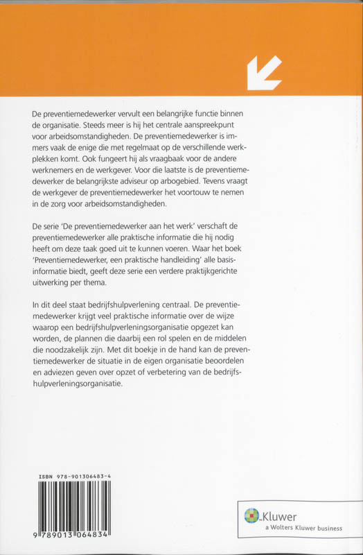 Achterkant van De preventiemedewerker aan het werk