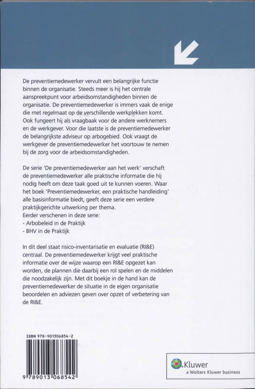 Achterkant van De preventiemedewerker aan het werk
