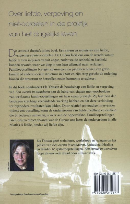 Achterkant van Familieopstellingen en Een cursus in wonderen