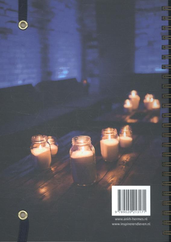 Achterkant van Inspirerend Leven Nachtboek