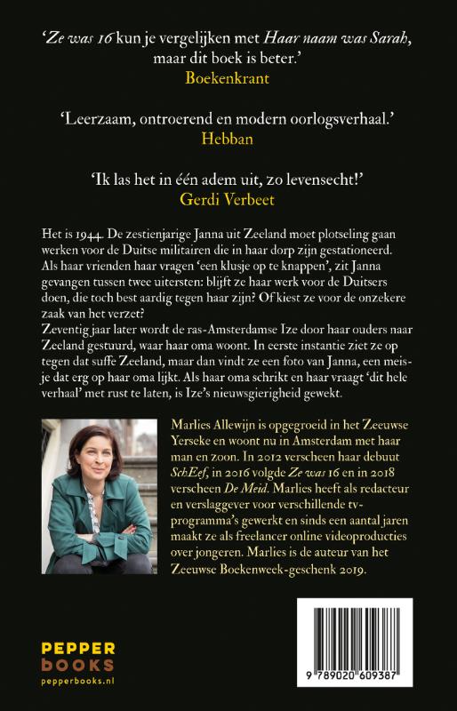 Achterkant van Ze was 16