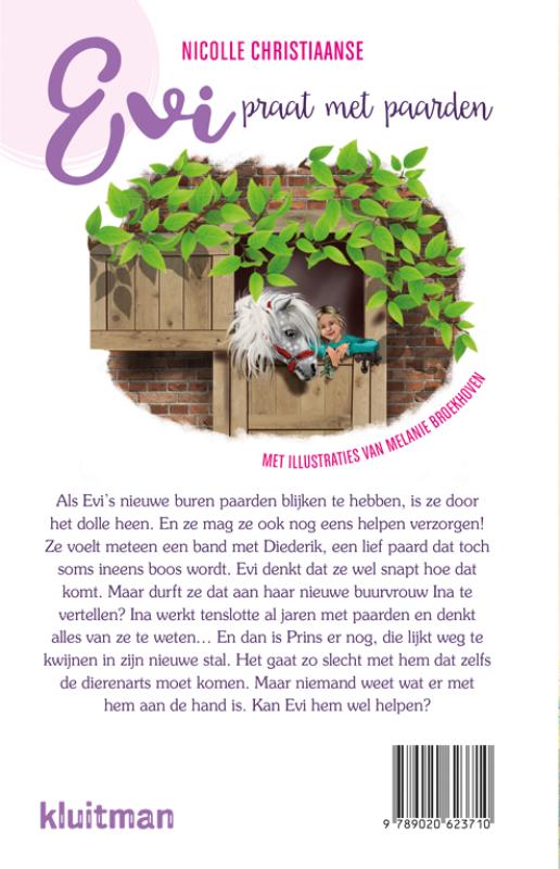 Achterkant van Evi praat met paarden