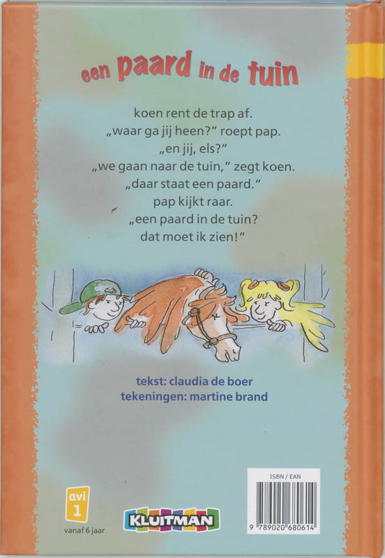 Achterkant van Een paard in de tuin