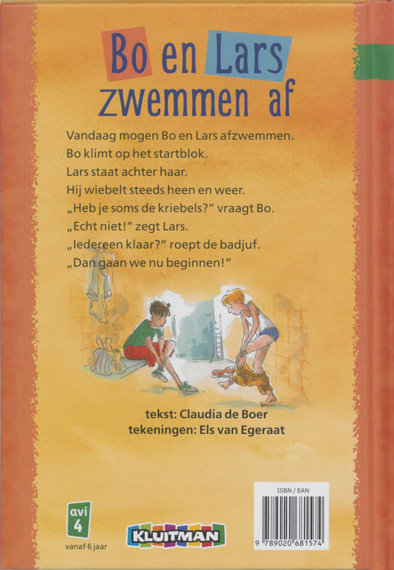Achterkant van Bo en Lars zwemmen af