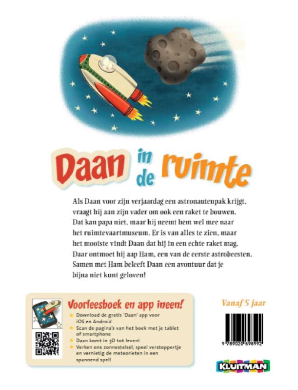 Achterkant van Daan in de ruimte.